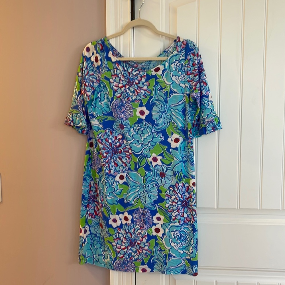 Lilly dress very cute just wore on vacay
